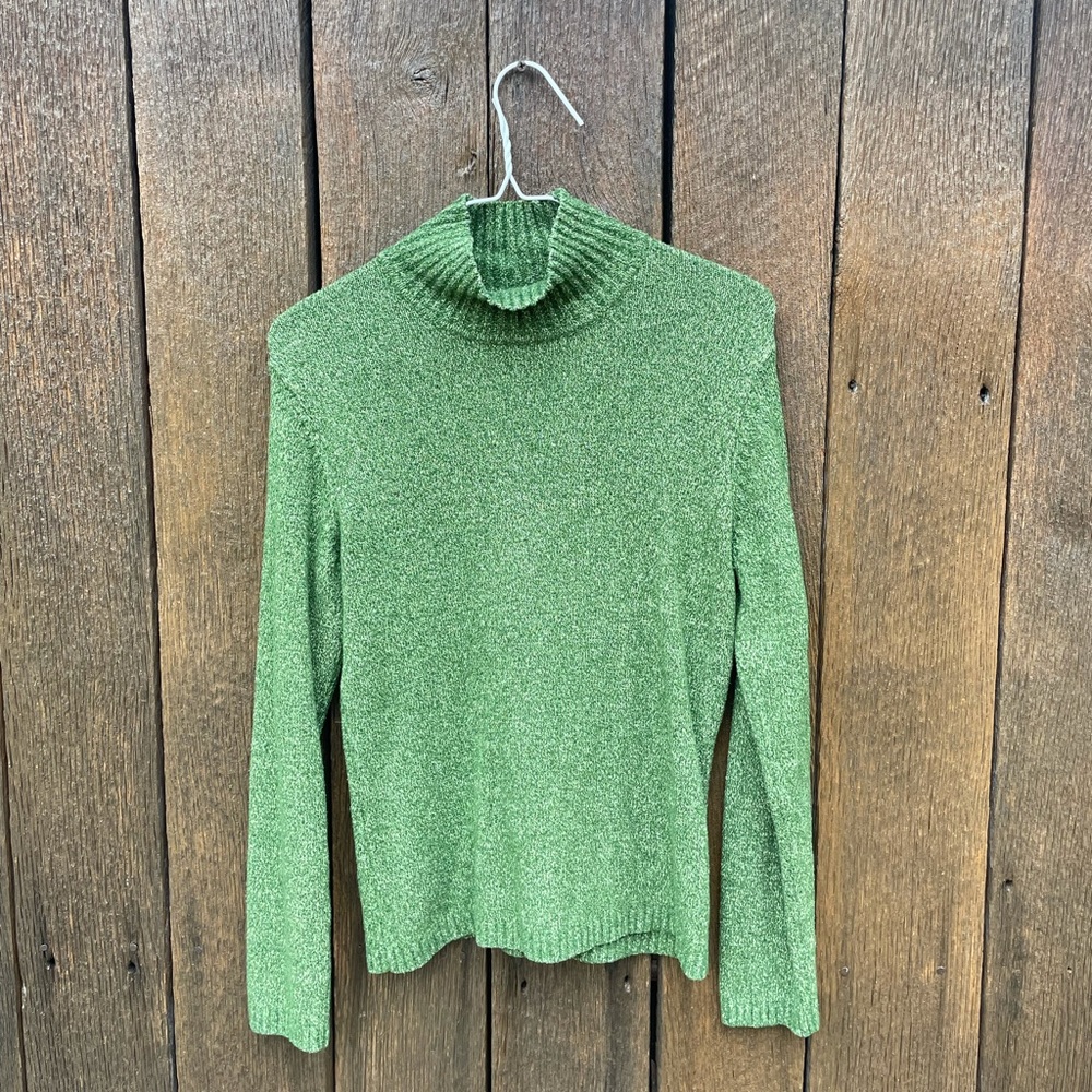Talbots Petites. Mockneck Pullover. Olive Green. Size Small